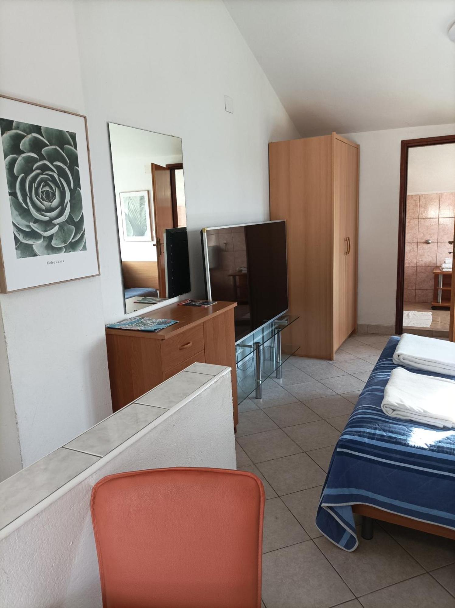 Rooms & Apartment Hegic Zadar Exteriör bild